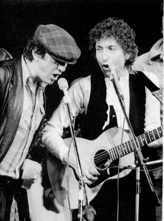 Bob Dylan and Phil Ochs May 9, 1974 Friends of Chile Benefit New York